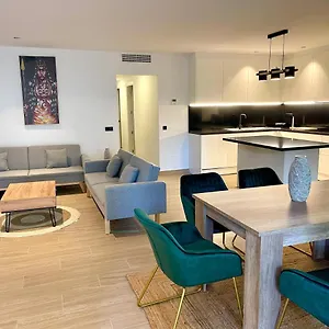 Luxury In Apartamento